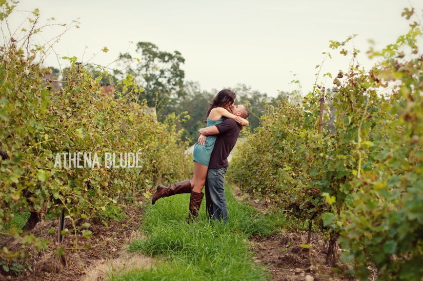 ©2011 Athena Bludé Photography | Vineyard and Urban Engagement Session: Jessica + Nick