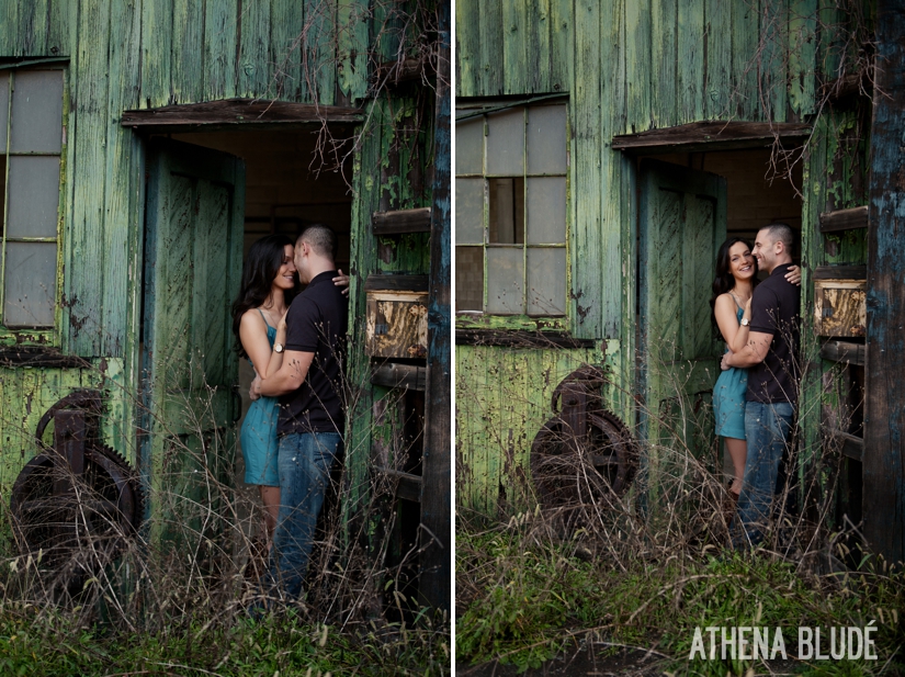 ©2011 Athena Bludé Photography | Vineyard and Urban Engagement Session: Jessica + Nick
