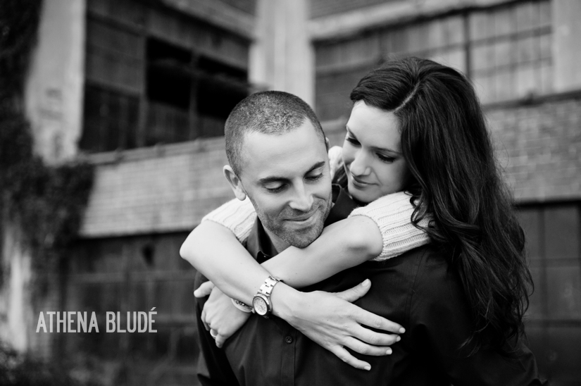 ©2011 Athena Bludé Photography | Vineyard and Urban Engagement Session: Jessica + Nick