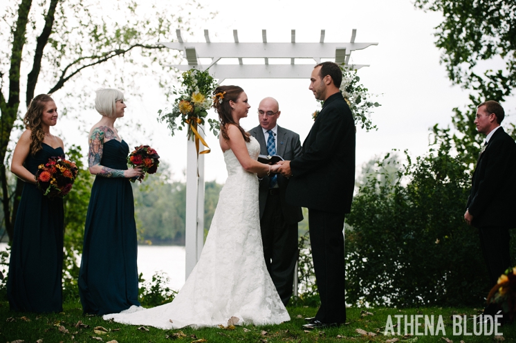 town_farm_wedding_athena_blude_photography_035