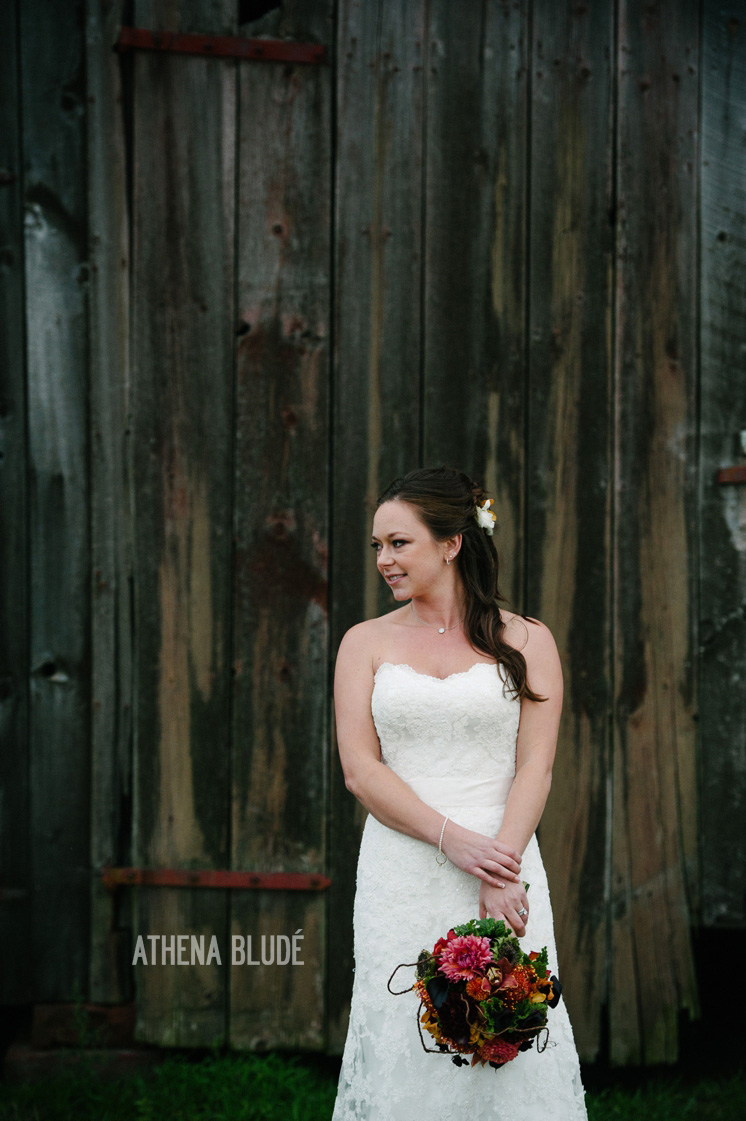 town_farm_wedding_athena_blude_photography_056