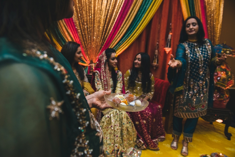 pakistani-wedding-day-1-hanias-mehndi_31