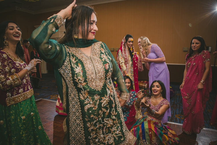 pakistani-wedding-day-1-hanias-mehndi_43