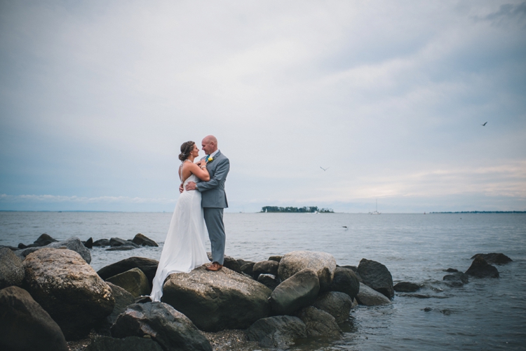 milford-yacht-club-wedding-amanda-and-chris_01